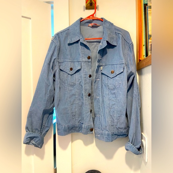 LEVIS JACKET!! - Picture 1 of 2